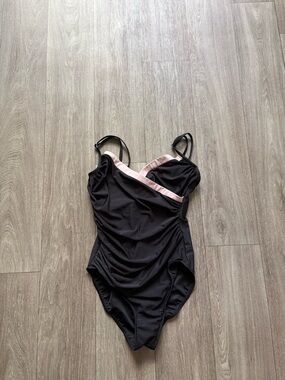 Miraclesuit  Black One-Piece Swimsuit with Light Pink Trim size 14
